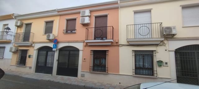 Casa de 5 habitaciones en Priego de Córdoba en venta con garaje - 209.900 € (Ref: 9548661)