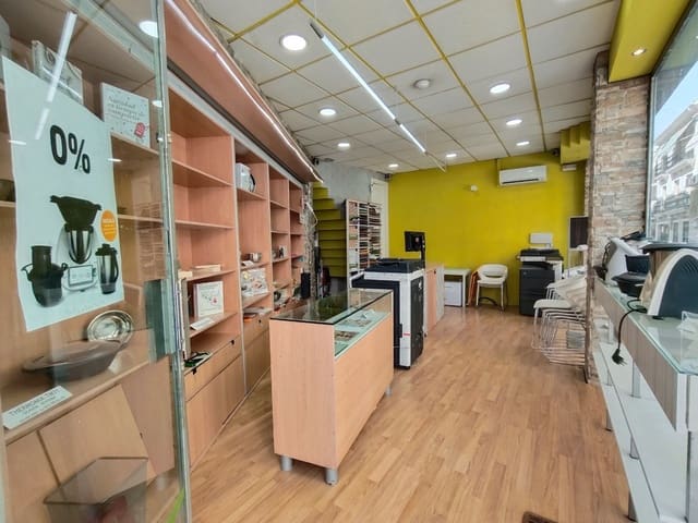 Erhverv til salg i Priego de Córdoba - € 84.900 (Ref: 9548663)