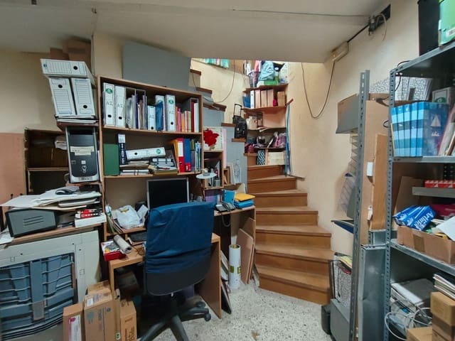 Erhverv til salg i Priego de Córdoba - € 84.900 (Ref: 9548663)