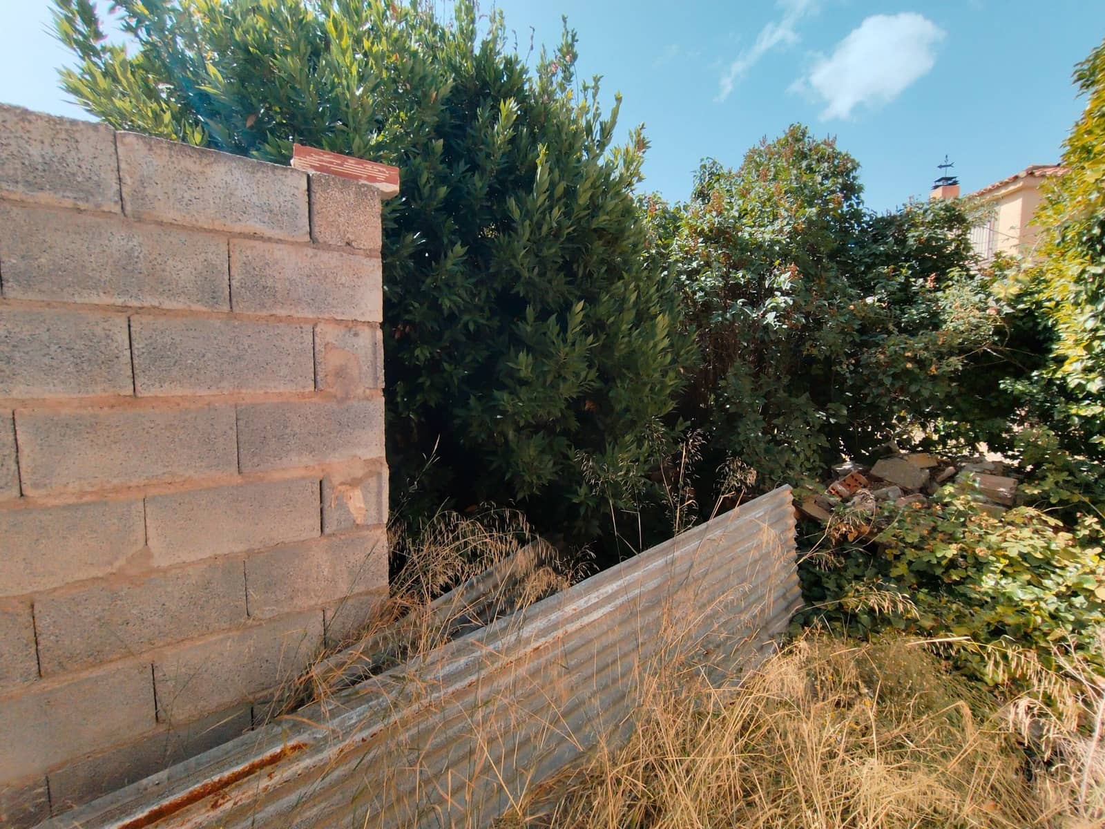 Comercial para venda em La Peza - 79 900 € (Ref: 9548666)