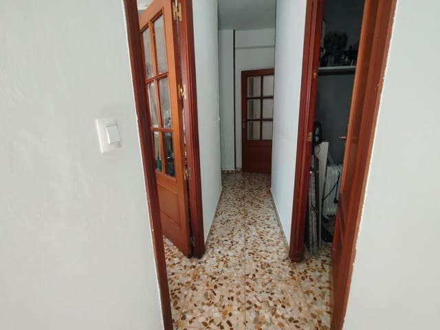 3 makuuhuone Asunto myytävänä paikassa Priego de Córdoba - 77 500 € (Ref: 9548667)