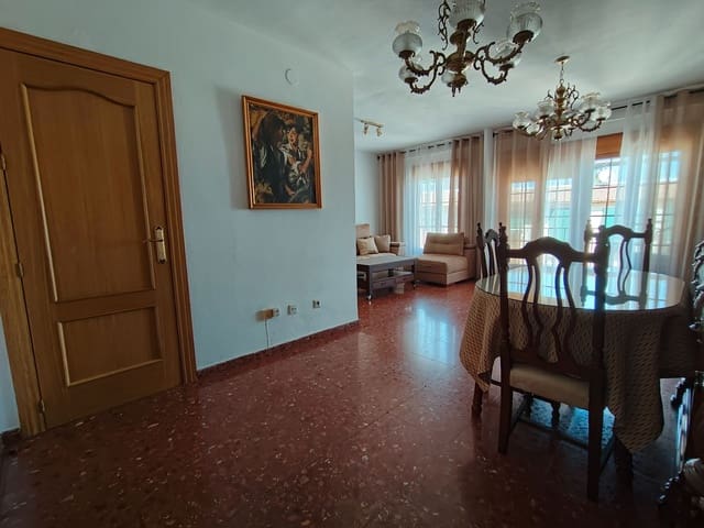 3 makuuhuone Asunto myytävänä paikassa Priego de Córdoba - 84 900 € (Ref: 9548668)