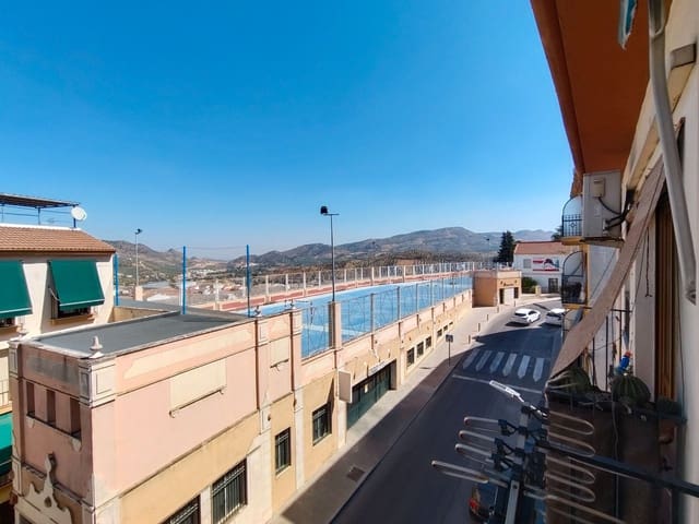 3 makuuhuone Asunto myytävänä paikassa Priego de Córdoba - 84 900 € (Ref: 9548668)