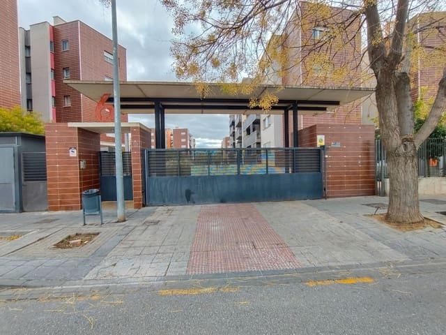 2 bedroom Flat for sale in Alhendín with pool garage - € 205,900 (Ref: 9548669)