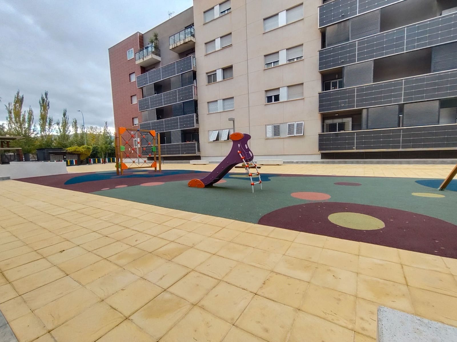 2 soverom Leilighet til salgs i Alhendin med svømmebasseng garasje - € 205 900 (Ref: 9548669)