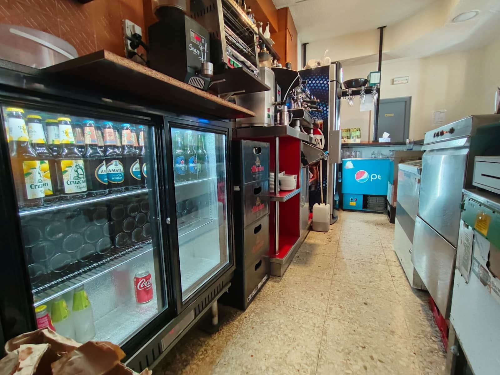 Local Comercial en Granada ciudad en venta - 74.900 € (Ref: 9626925)