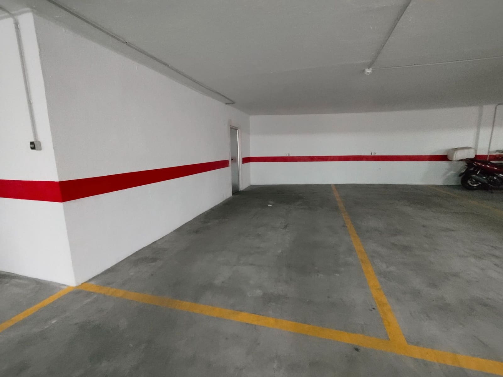 1 soveværelse Lejlighed til salg i La Zubia med garage - € 134.900 (Ref: 9649882)