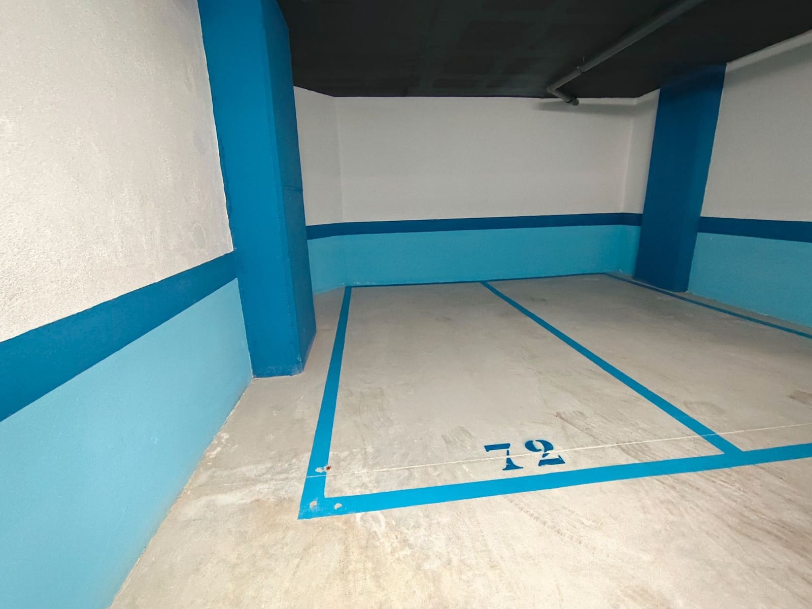 Garage att hyra i Granada stad - 100 € (Ref: 9668252)