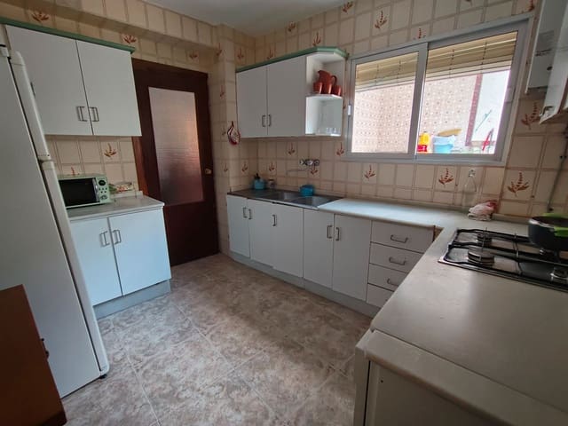 3 Zimmer Haus zu verkaufen in Priego de Córdoba - 89.900 € (Ref: 9675124)