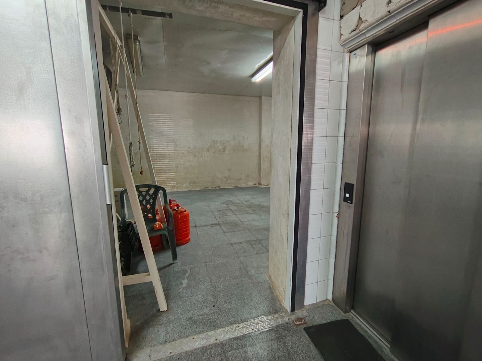 4 chambre Local Commercial à vendre à La Zubia - 349 900 € (Ref: 9719320)