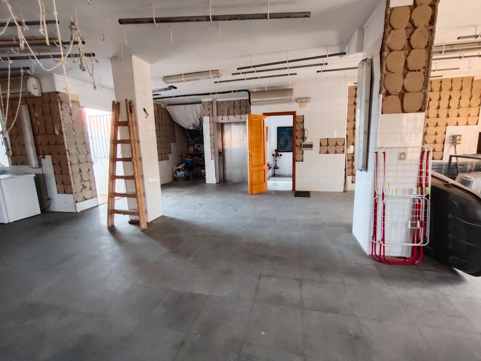 4 chambre Local Commercial à vendre à La Zubia - 349 900 € (Ref: 9719320)