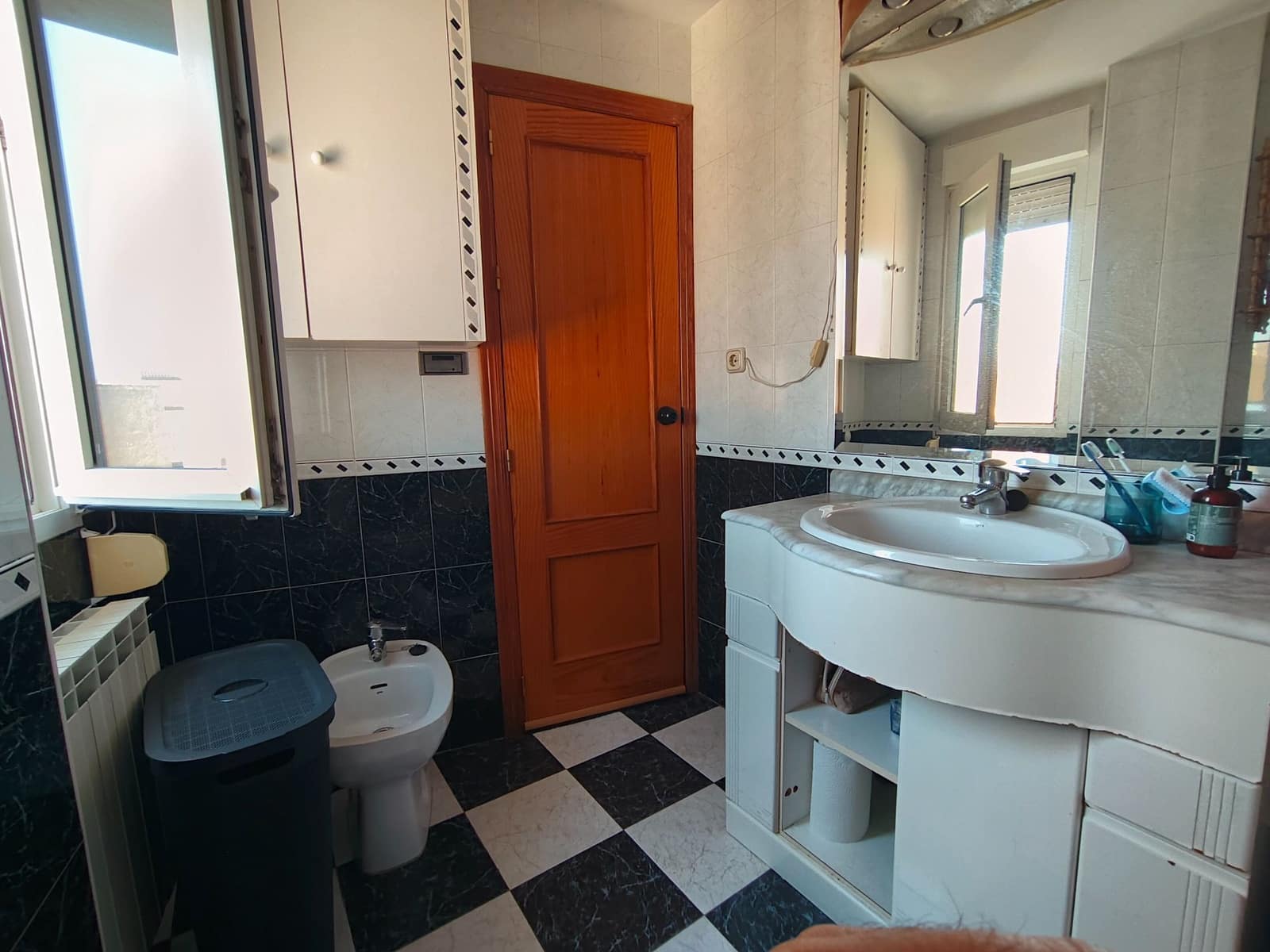 4 chambre Local Commercial à vendre à La Zubia - 349 900 € (Ref: 9719320)