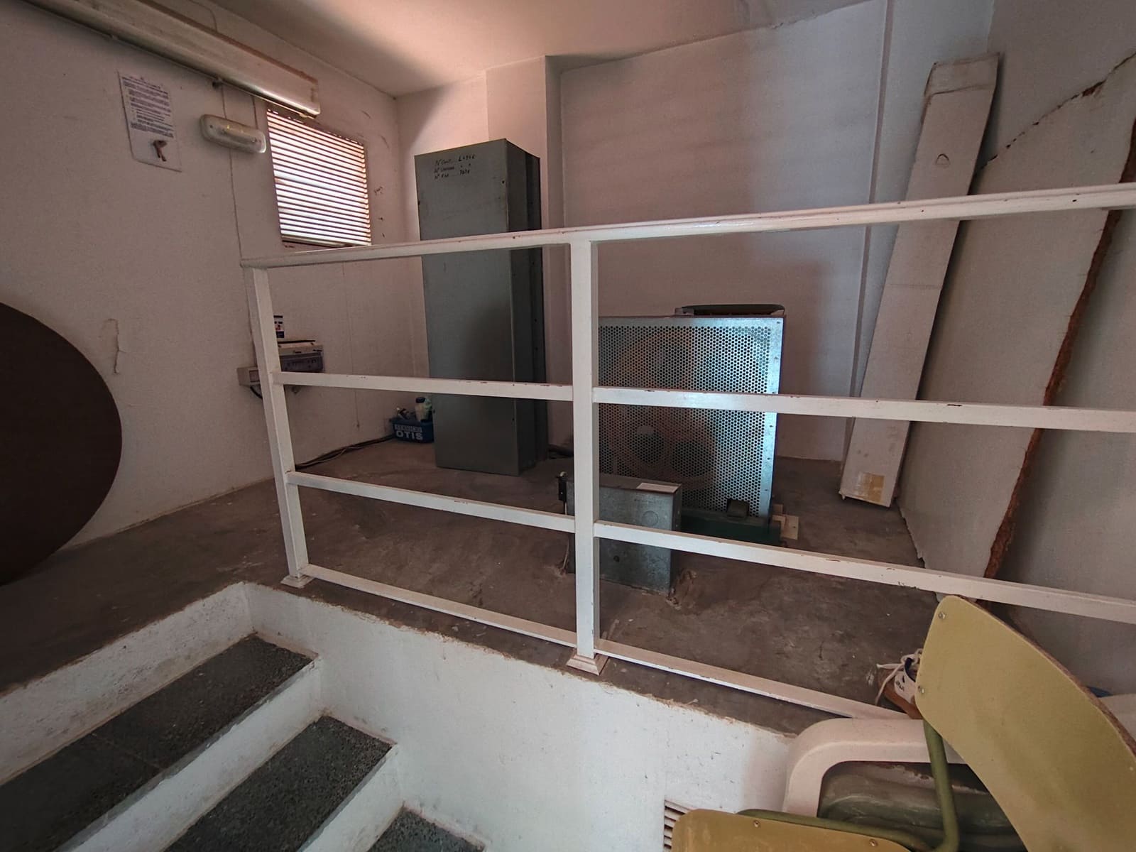 4 chambre Local Commercial à vendre à La Zubia - 349 900 € (Ref: 9719320)