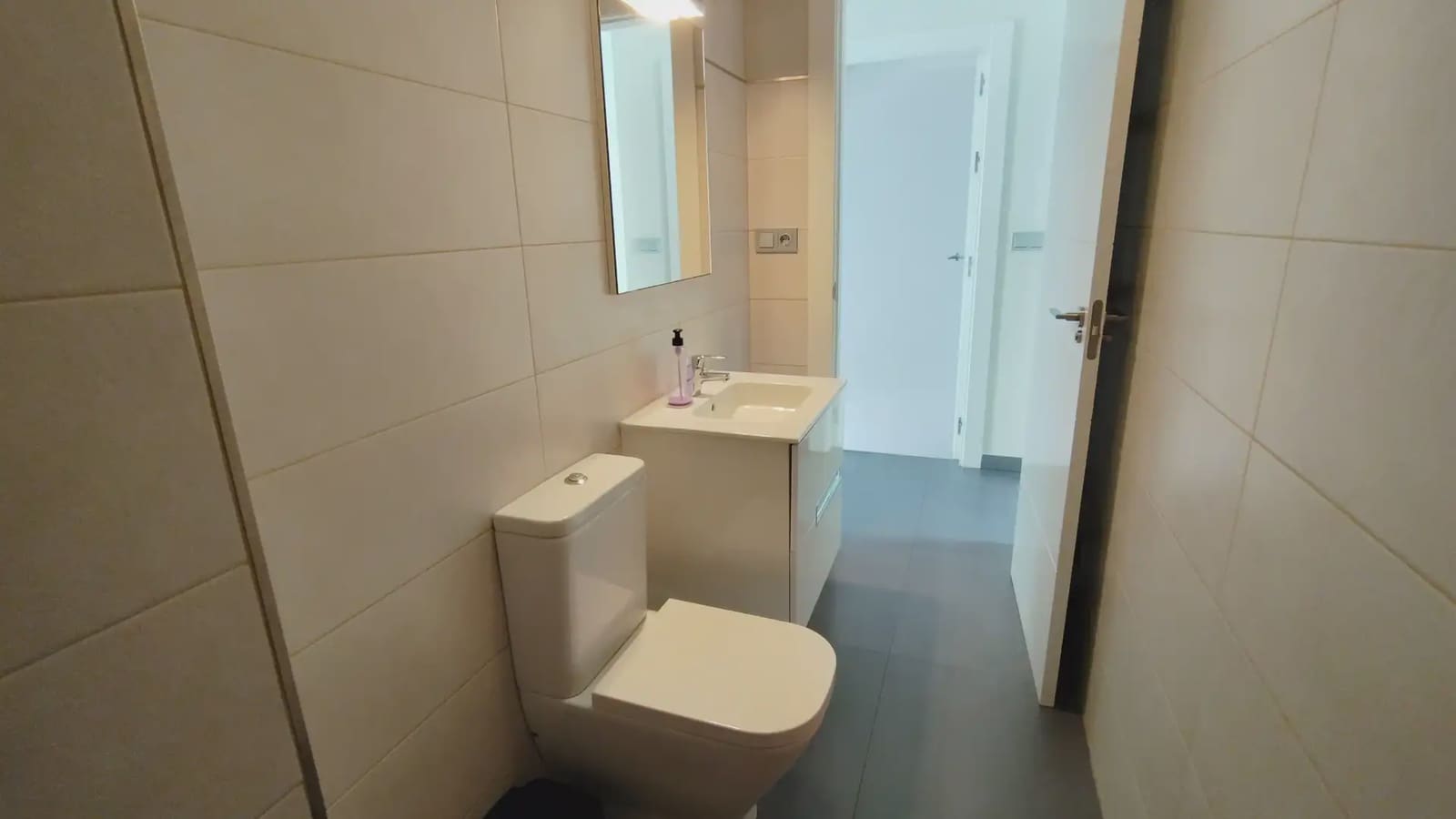 3 bedroom Semi-detached Villa for sale in Vegas del Genil with garage - € 279,900 (Ref: 9734212)