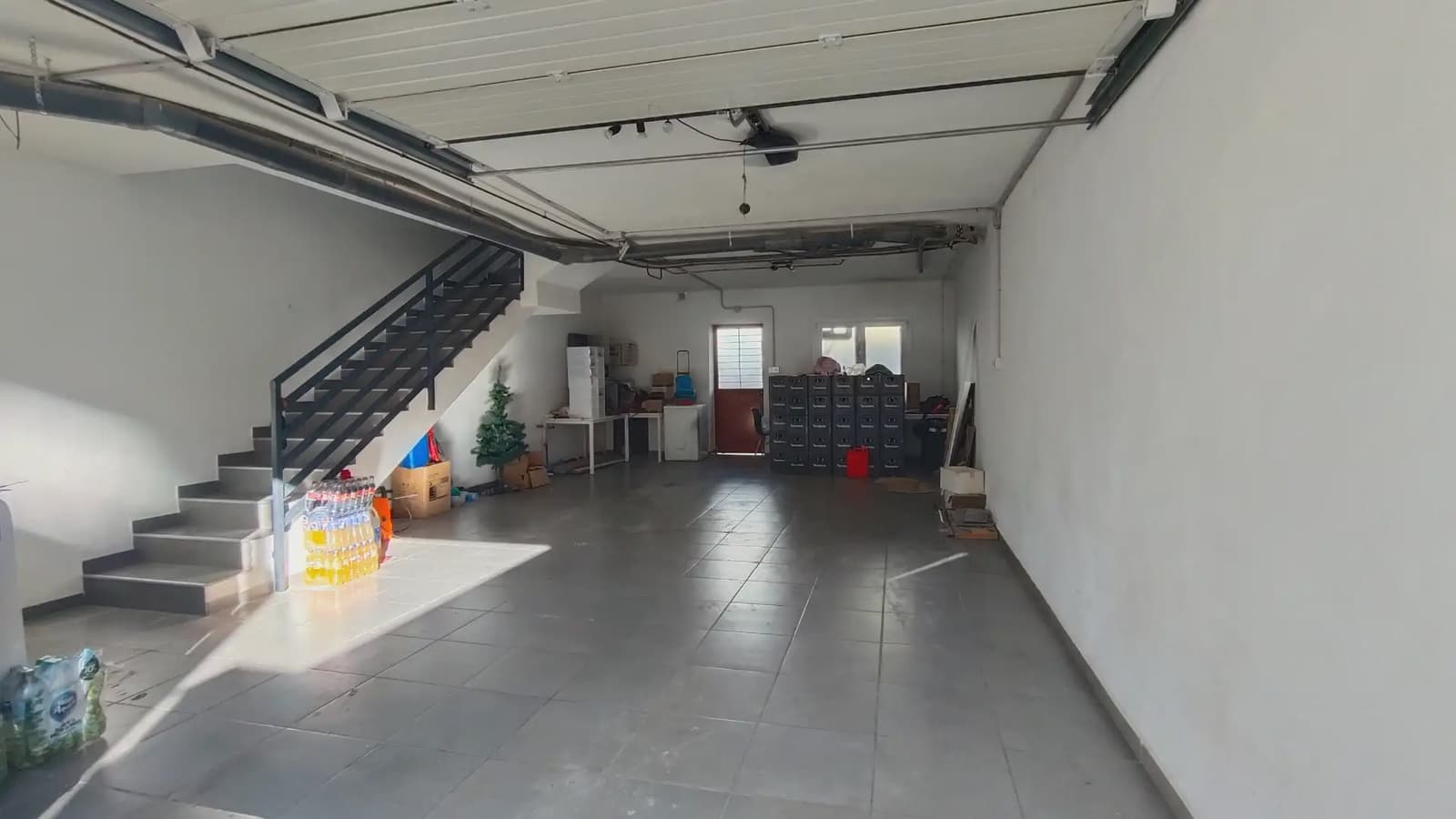 3 bedroom Semi-detached Villa for sale in Vegas del Genil with garage - € 279,900 (Ref: 9734212)