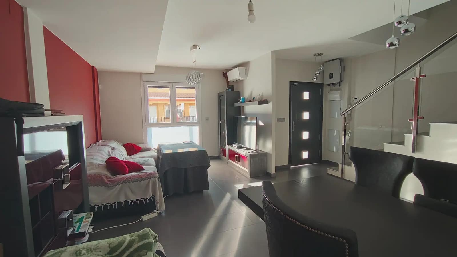 3 bedroom Semi-detached Villa for sale in Vegas del Genil with garage - € 279,900 (Ref: 9734212)