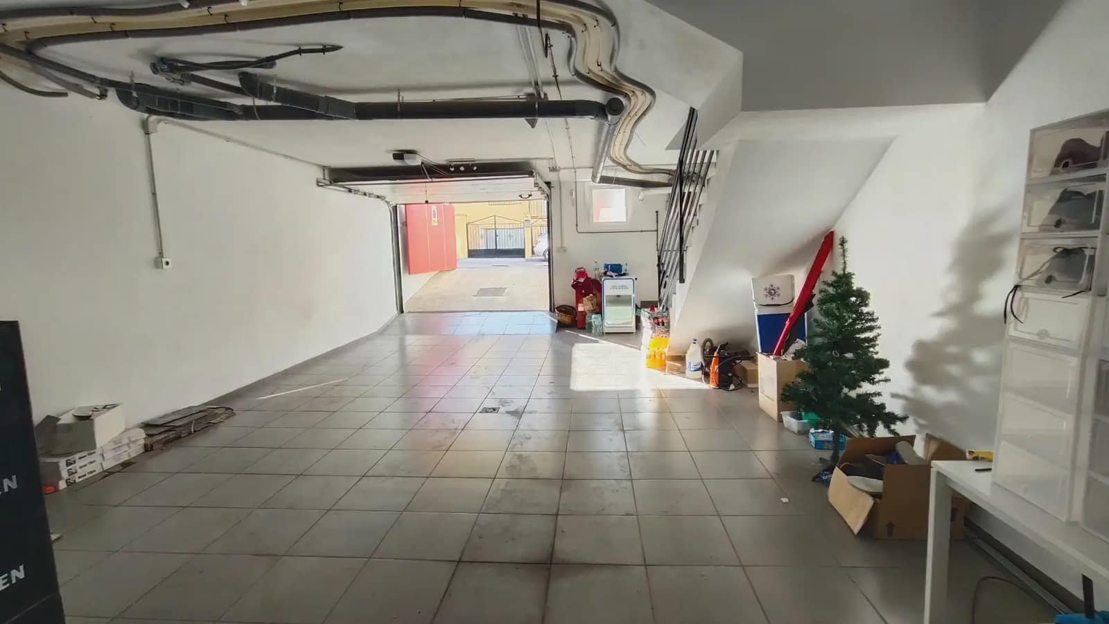 3 bedroom Semi-detached Villa for sale in Vegas del Genil with garage - € 279,900 (Ref: 9734212)