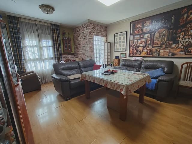 5 camera da letto Casa in vendita in Priego de Córdoba - 159.900 € (Rif: 9778658)