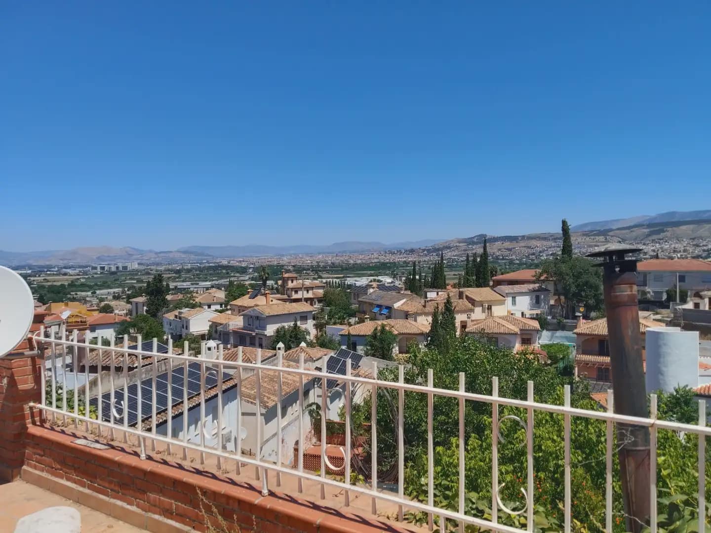 5 sovrum Villa till salu i La Zubia med pool garage - 349 900 € (Ref: 9893616)