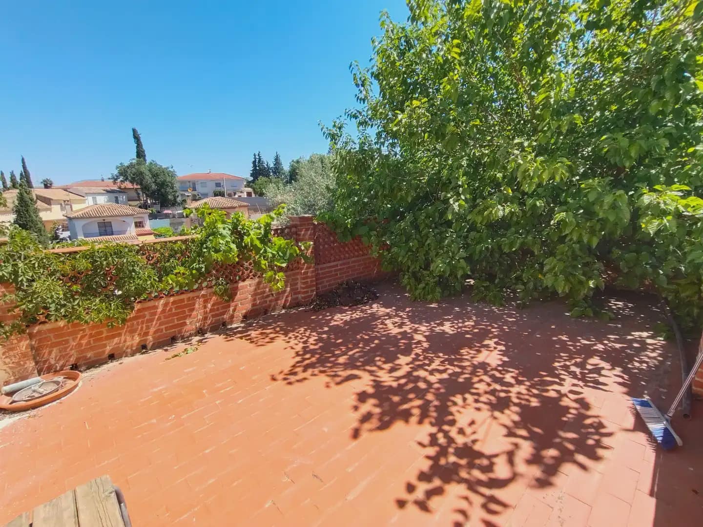 5 sovrum Villa till salu i La Zubia med pool garage - 349 900 € (Ref: 9893616)