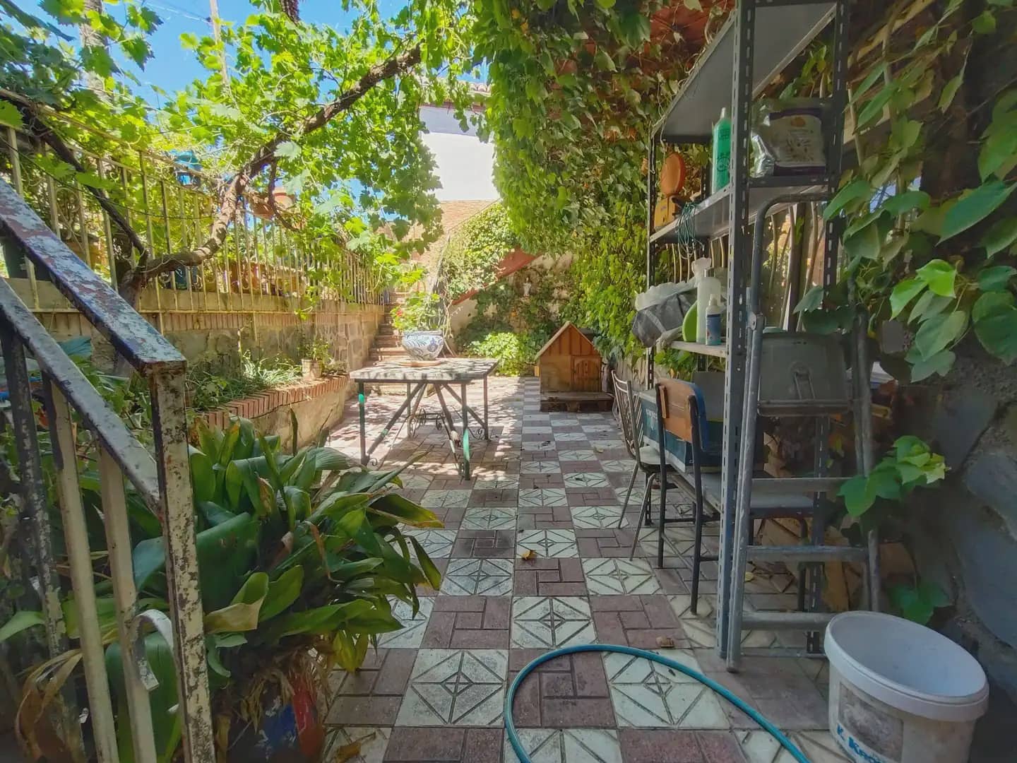5 sovrum Villa till salu i La Zubia med pool garage - 349 900 € (Ref: 9893616)