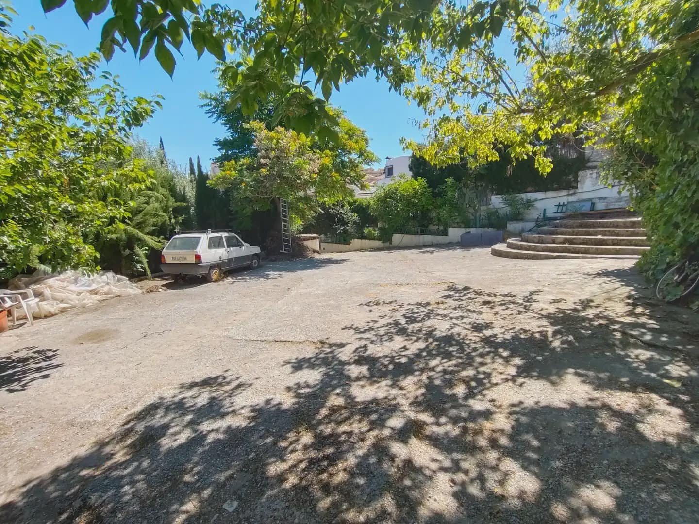 5 sovrum Villa till salu i La Zubia med pool garage - 349 900 € (Ref: 9893616)
