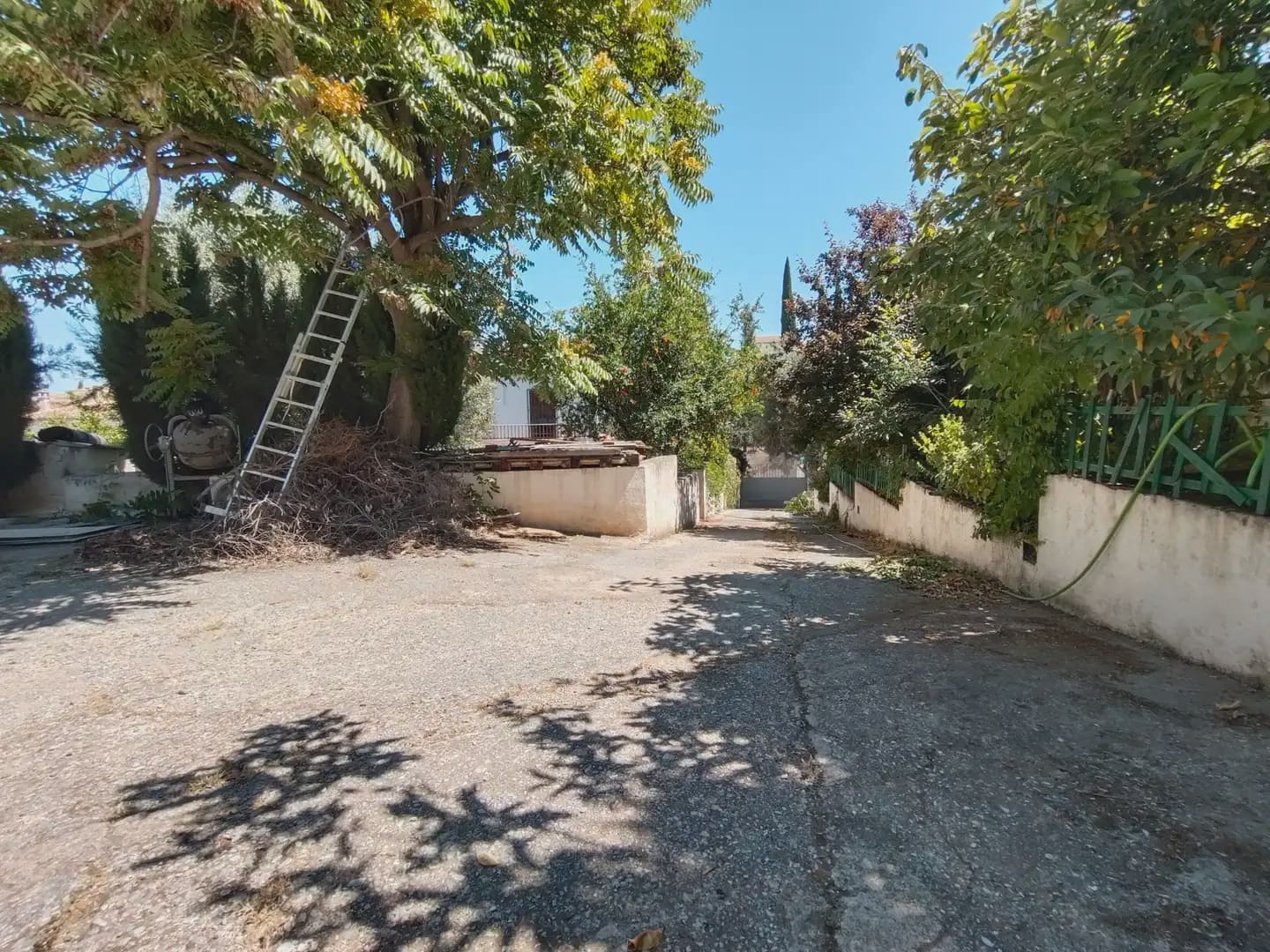5 sovrum Villa till salu i La Zubia med pool garage - 349 900 € (Ref: 9893616)