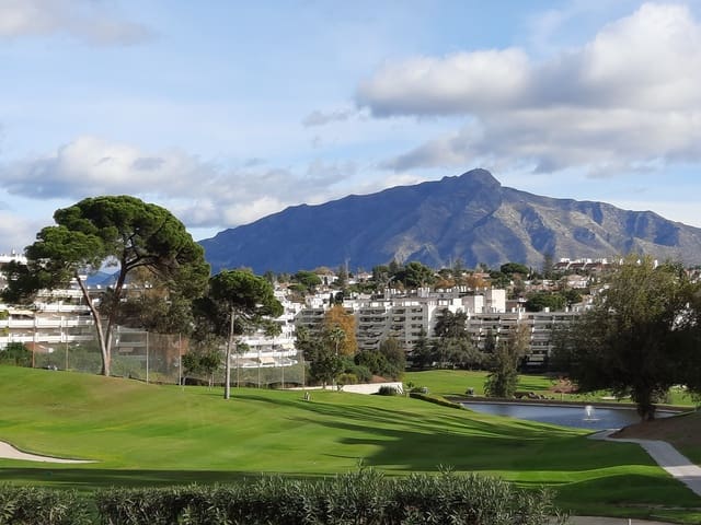 3 slaapkamer Penthouse te koop in Guadalmina Alta, Marbella met zwembad garage - € 630.000 (Ref: 9516644)