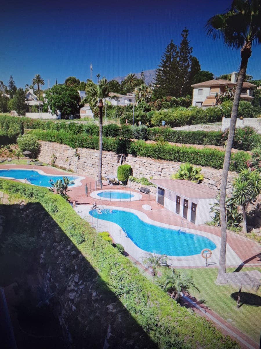 3 slaapkamer Penthouse te koop in San Pedro de Alcantara met zwembad garage - € 630.000 (Ref: 9516644)