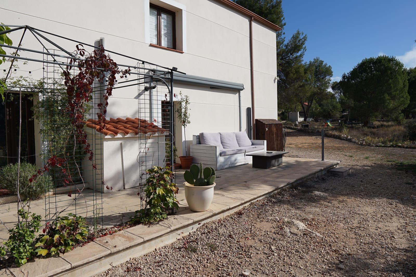 5 bedroom Finca/Country House for sale in Bocairent with pool garage - € 439,000 (Ref: 9532526)