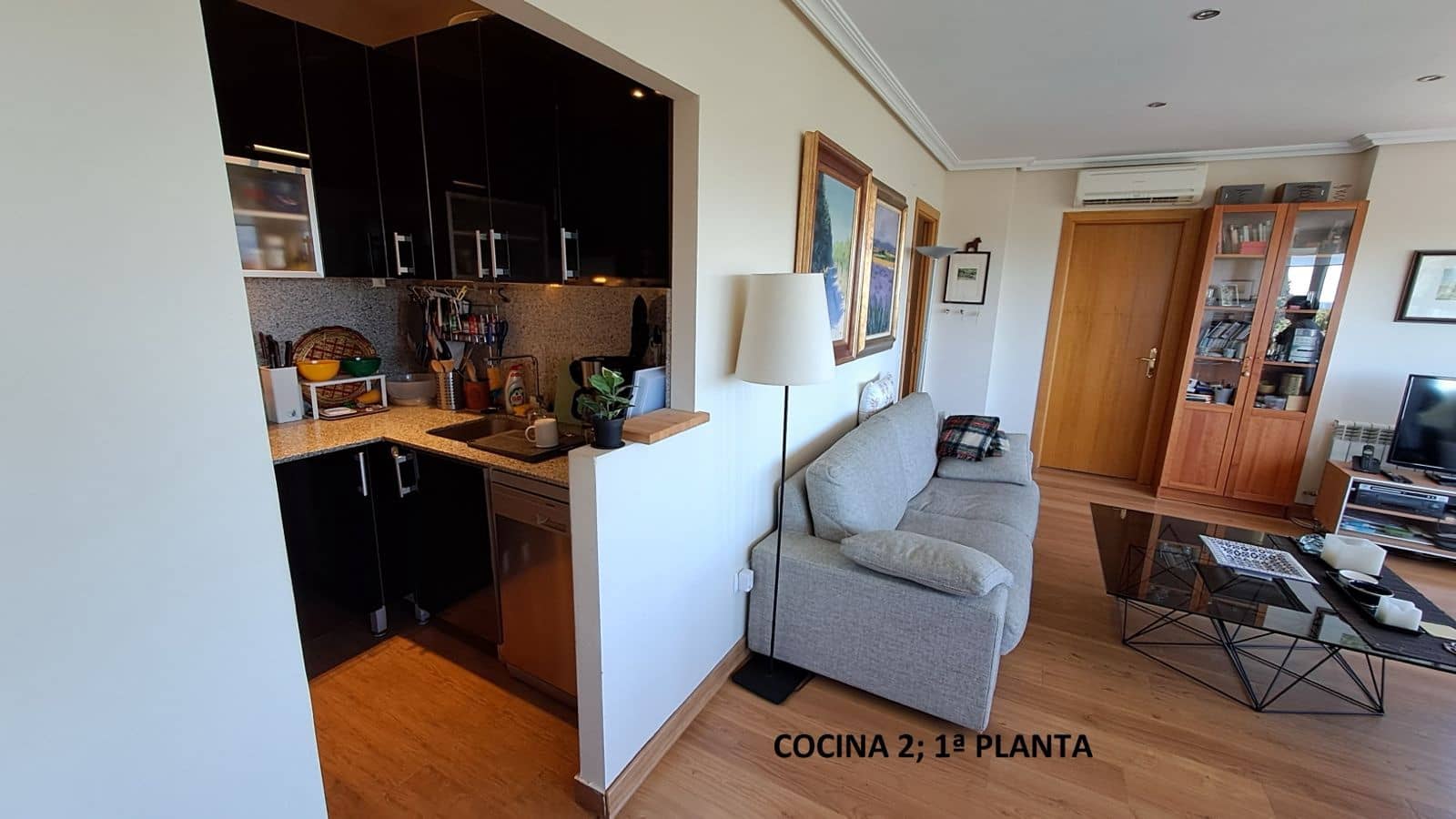 5 makuuhuone Omakotitalo myytävänä paikassa Valdemorillo mukana uima-altaan 
autotalli - 730 000 € (Ref: 9543713)