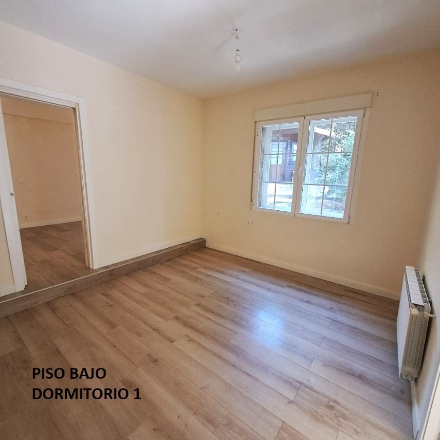 7 makuuhuone Omakotitalo myytävänä paikassa Valdemorillo mukana uima-altaan 
autotalli - 750 000 € (Ref: 9543850)