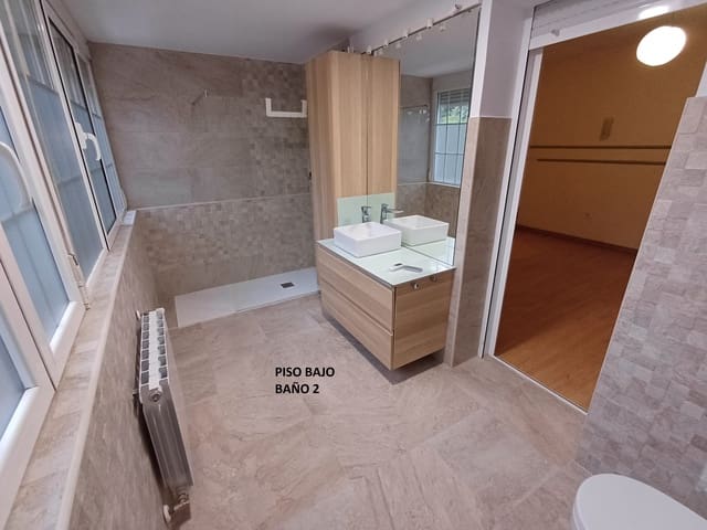 7 makuuhuone Omakotitalo myytävänä paikassa Valdemorillo mukana uima-altaan 
autotalli - 750 000 € (Ref: 9543850)