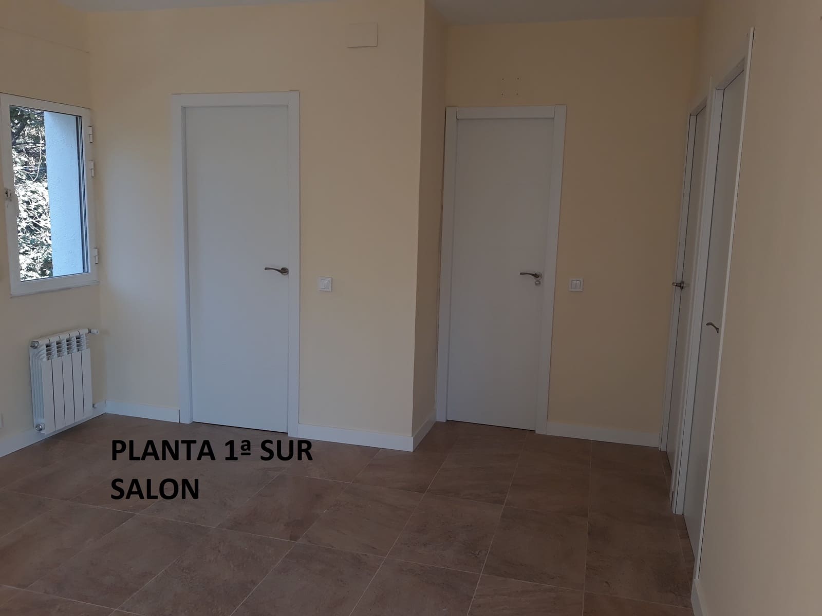 7 makuuhuone Omakotitalo myytävänä paikassa Valdemorillo mukana uima-altaan 
autotalli - 750 000 € (Ref: 9543850)