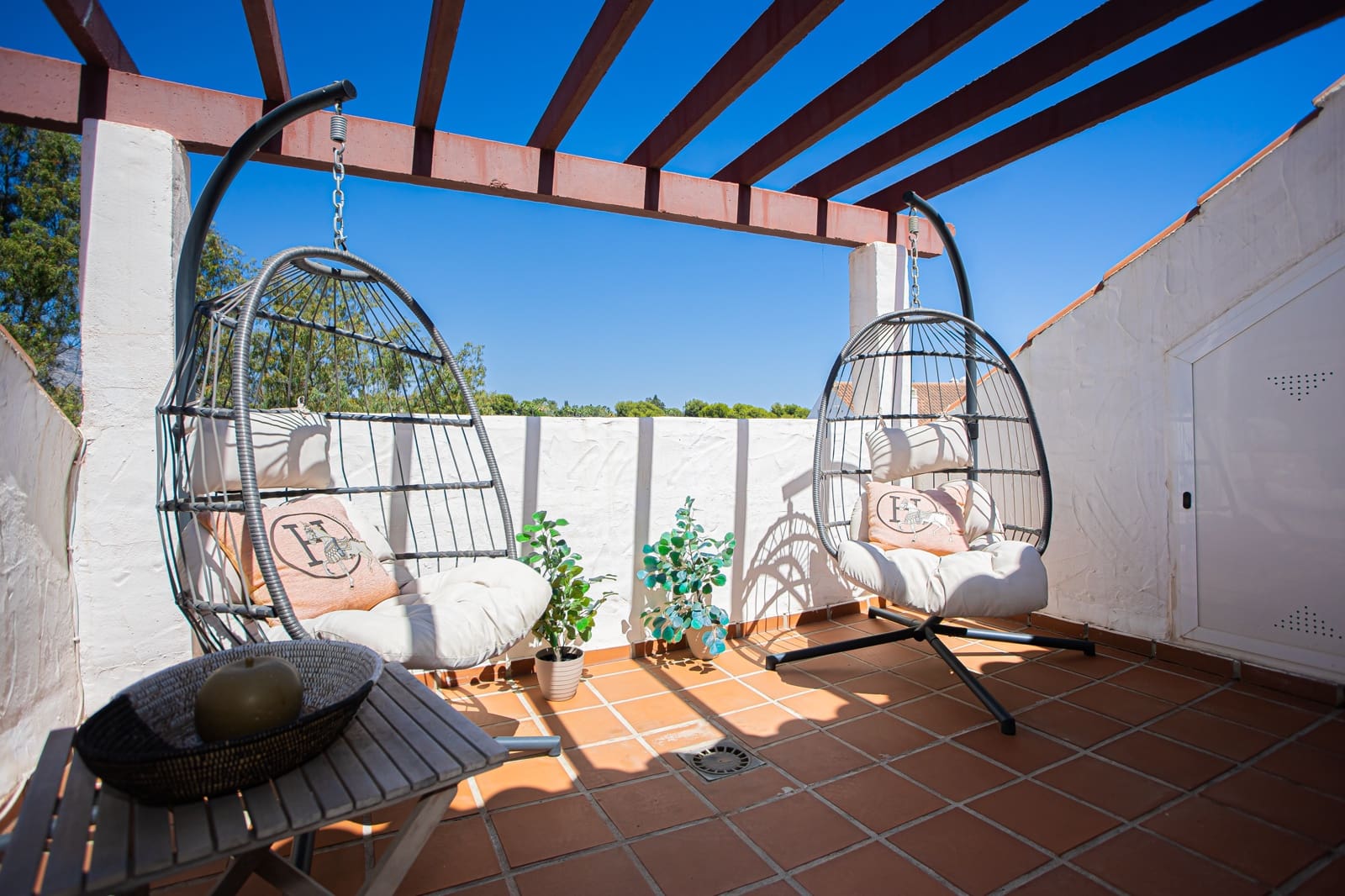 3 soveværelse Lejlighed til salg i Marbella med swimmingpool garage - € 693.500 (Ref: 9542052)