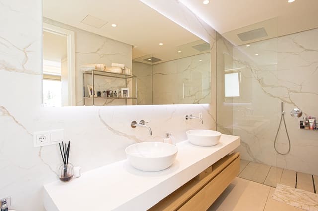 3 slaapkamer Appartement te koop in Bahía de Marbella, Marbella met zwembad garage - € 4.393.500 (Ref: 9542184)