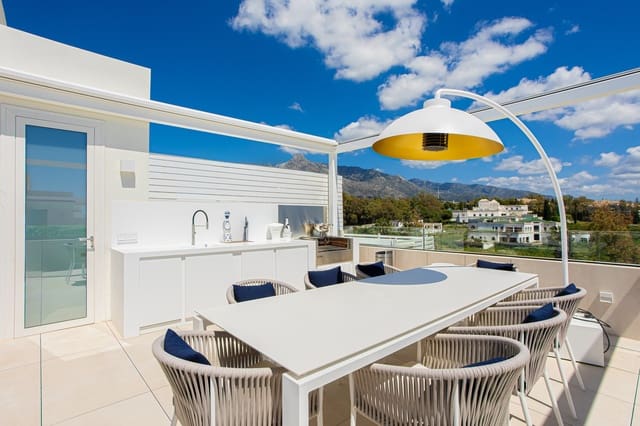 3 slaapkamer Appartement te koop in Bahía de Marbella, Marbella met zwembad garage - € 4.393.500 (Ref: 9542184)