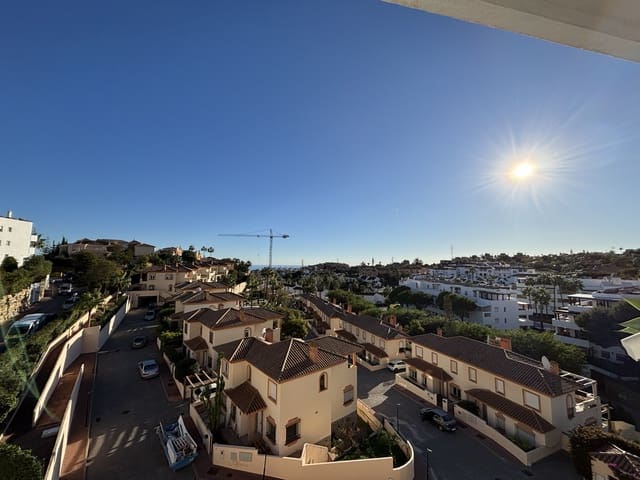 3 bedroom Apartment for sale in Riviera del Sol, Mijas with pool garage - € 329,000 (Ref: 9542604)