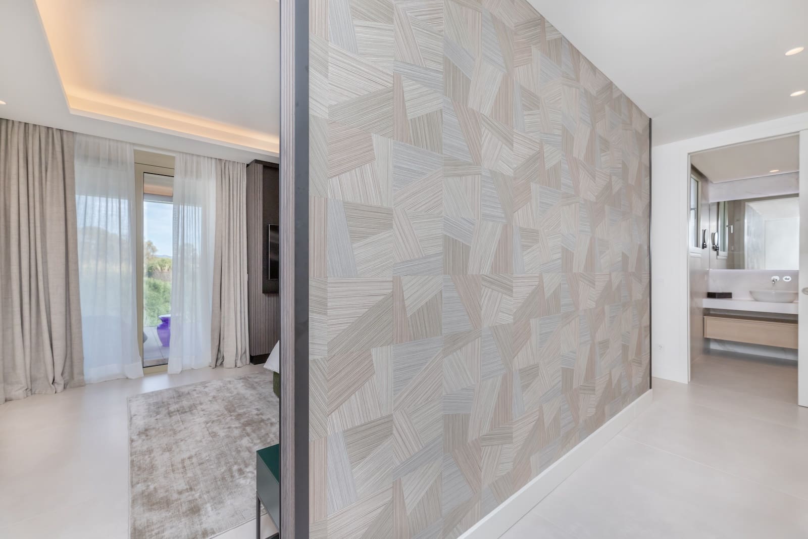 5 bedroom Penthouse for rent in Marbella with pool garage - € 16,000 (Ref: 9544396)