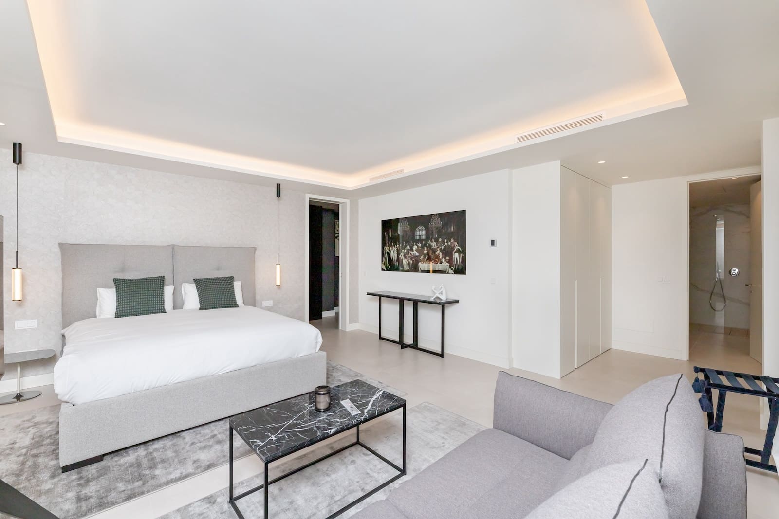 5 bedroom Penthouse for rent in Marbella with pool garage - € 16,000 (Ref: 9544396)