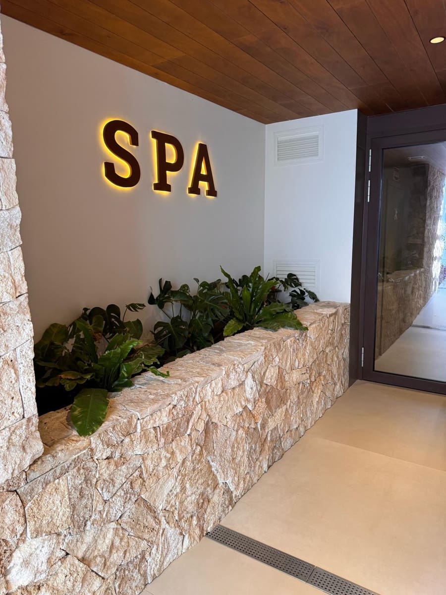 4 slaapkamer Penthouse te huur in Marbella met zwembad garage - € 12.800 (Ref: 9544397)