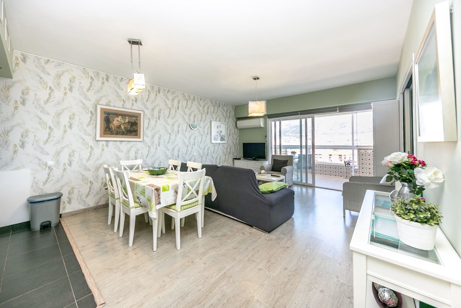 3 slaapkamer Penthouse te huur in Fuengirola met zwembad garage - € 2.600 (Ref: 9544407)