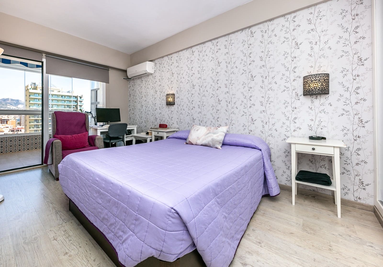 3 slaapkamer Penthouse te huur in Fuengirola met zwembad garage - € 2.600 (Ref: 9544407)