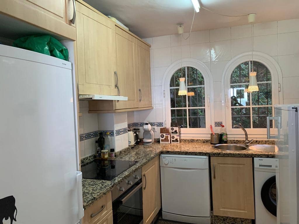 2 soveværelse Lejlighed til leje i Benalmadena - € 1.350 (Ref: 9544434)