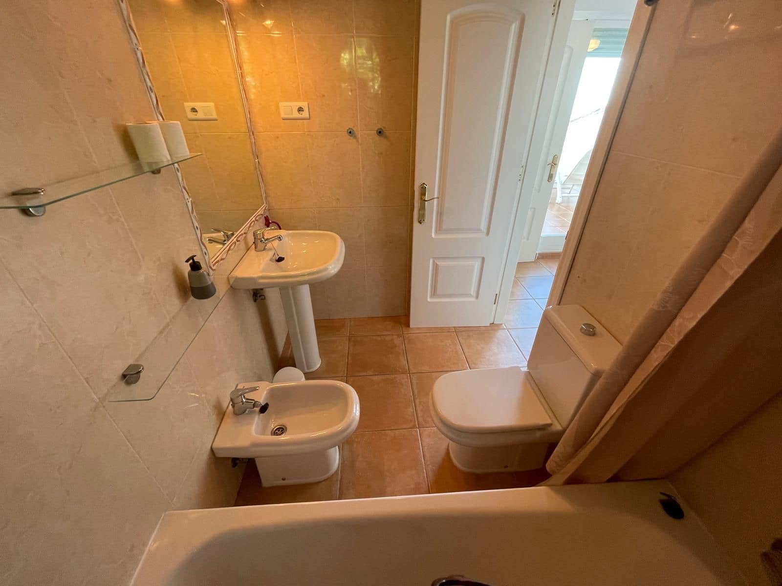 2 soveværelse Lejlighed til leje i Benalmadena - € 1.350 (Ref: 9544434)