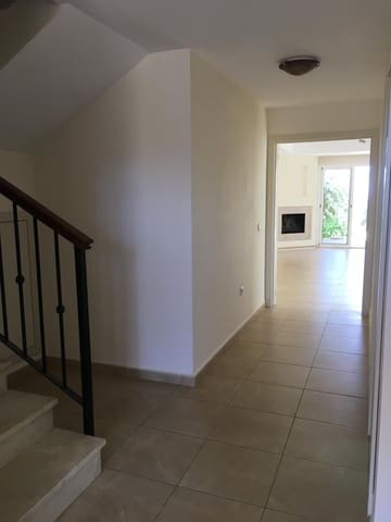 3 makuuhuone Paritalo vuokrattavana paikassa Mijas Costa, Mijas mukana uima-altaan 
autotalli - 2 000 € (Ref: 9547067)