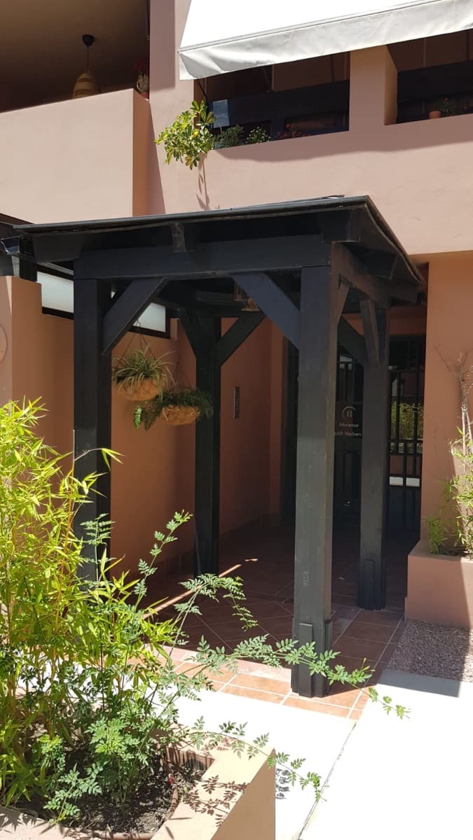 Piso de 4 habitaciones en Benalmádena en alquiler con piscina - 2.500 € (Ref: 9547069)