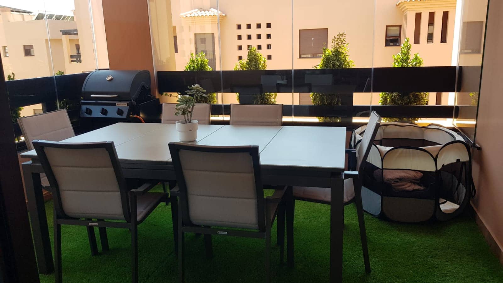 Piso de 4 habitaciones en Benalmádena en alquiler con piscina - 2.500 € (Ref: 9547069)