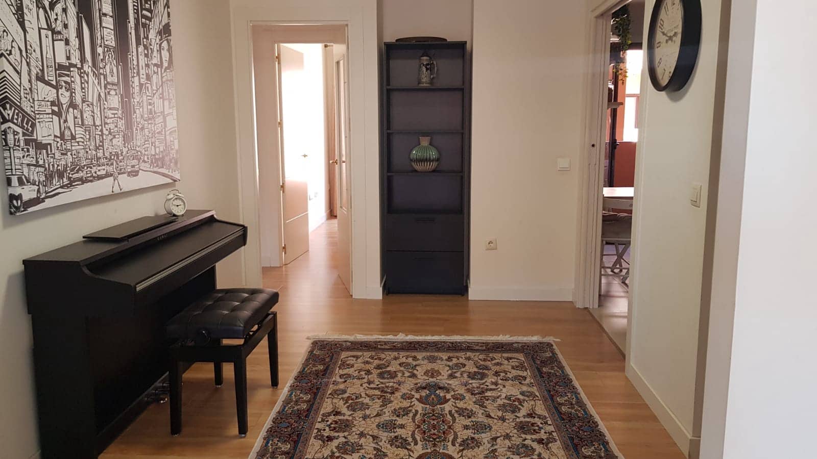 Piso de 4 habitaciones en Benalmádena en alquiler con piscina - 2.500 € (Ref: 9547069)