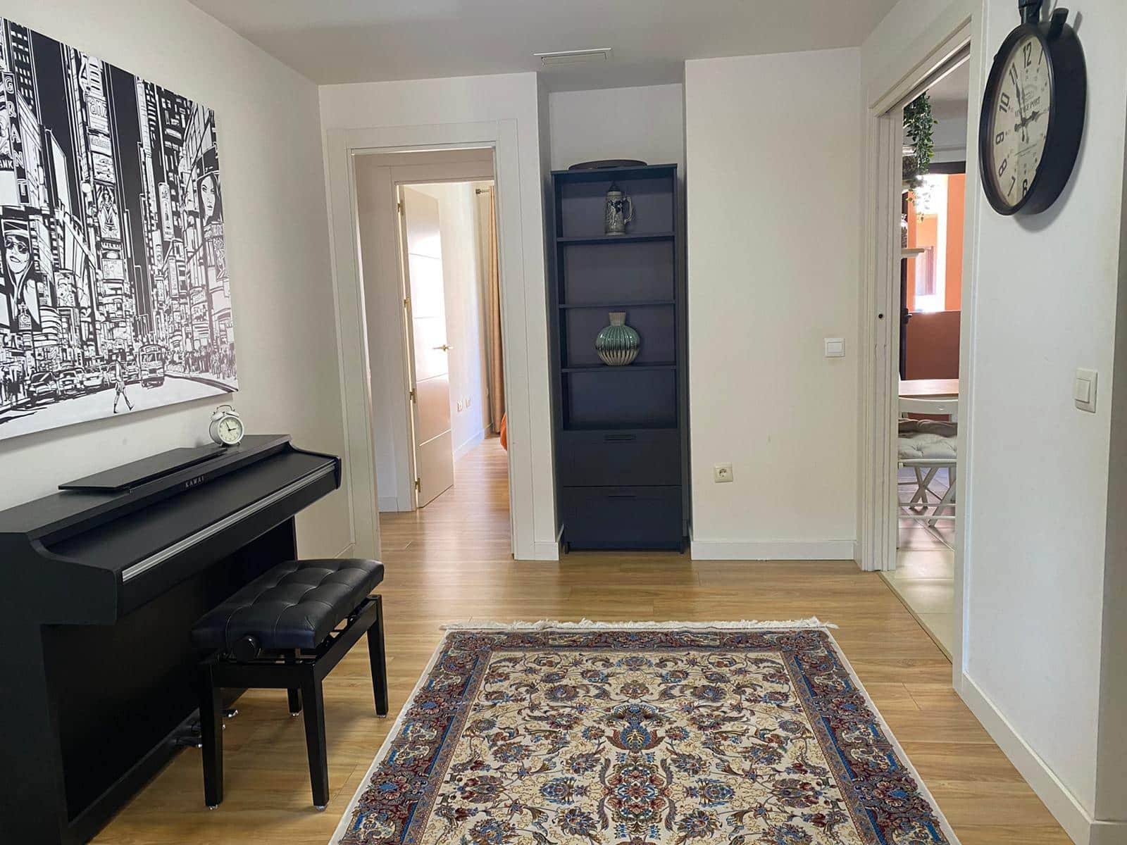 Piso de 4 habitaciones en Benalmádena en alquiler con piscina - 2.500 € (Ref: 9547069)